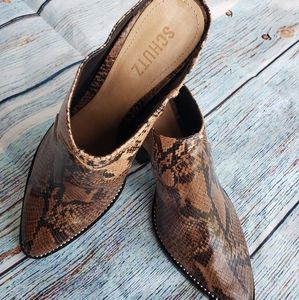 SCHUTZ Destiny Mule in Bear & Honey Beige Snake